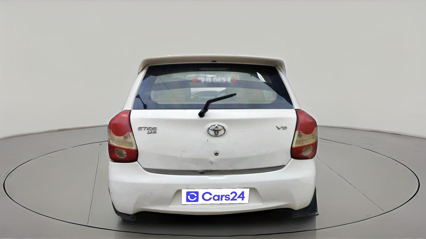 2015 Toyota Etios VD, Diesel, Manual, 1,71,296 km, exterior