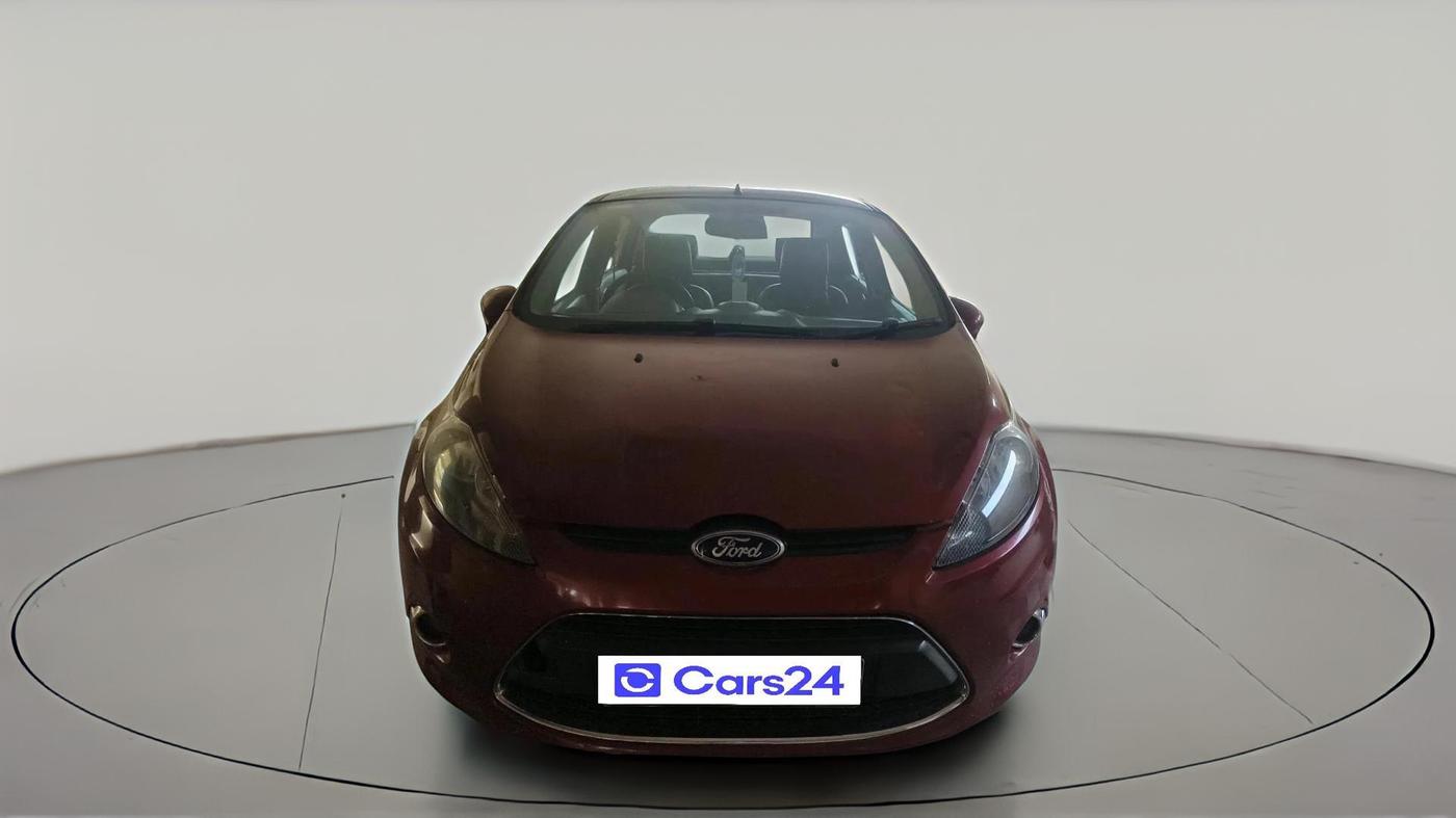 2012 Ford Fiesta TITANIUM+ PETROL AT, CNG, Automatic, 1,16,742 km, exterior