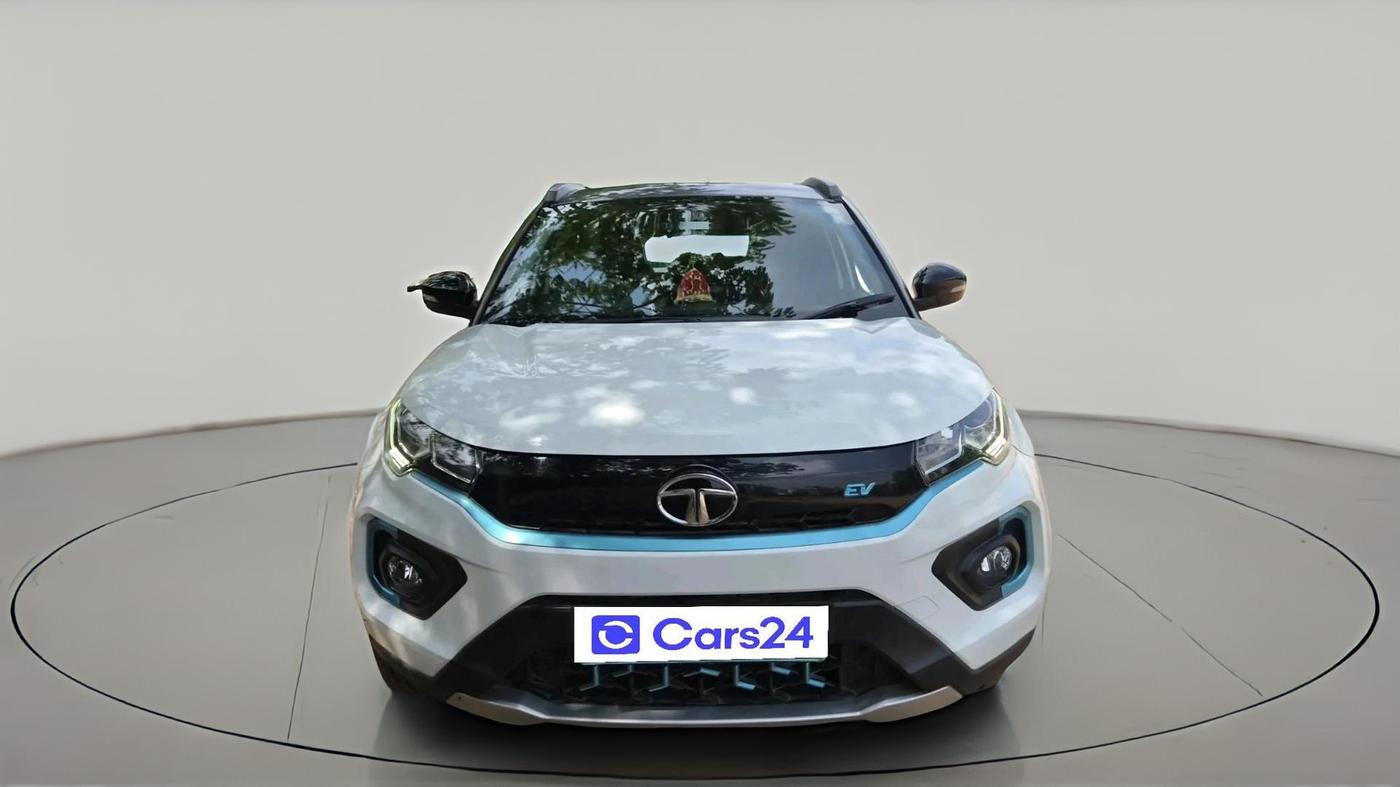 2022 Tata NEXON EV XZ PLUS, Electric, Automatic, 28,604 km, exterior