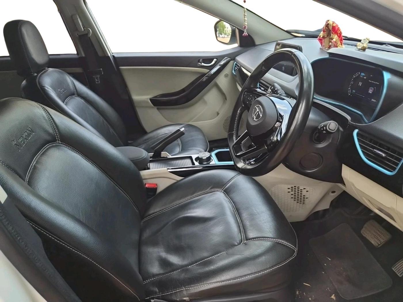 2022 Tata NEXON EV XZ PLUS, Electric, Automatic, 28,604 km, interior
