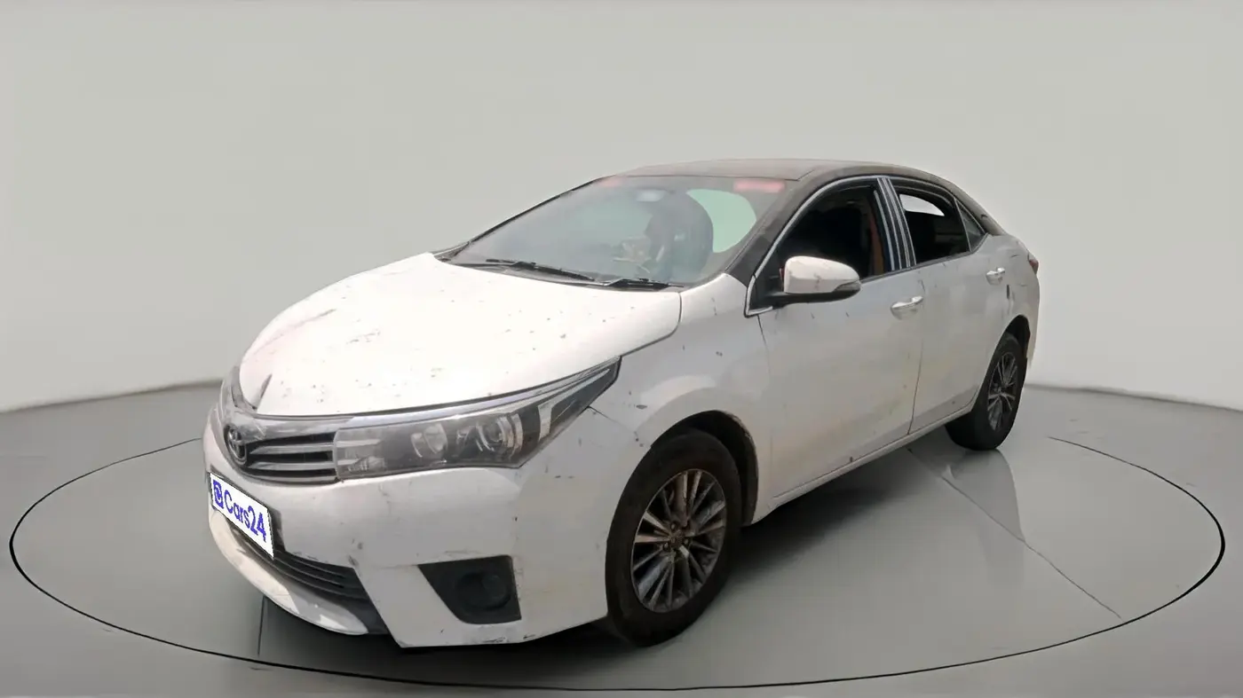 2014 Toyota Corolla Altis G PETROL, CNG, Manual, 1,60,978 km, exterior