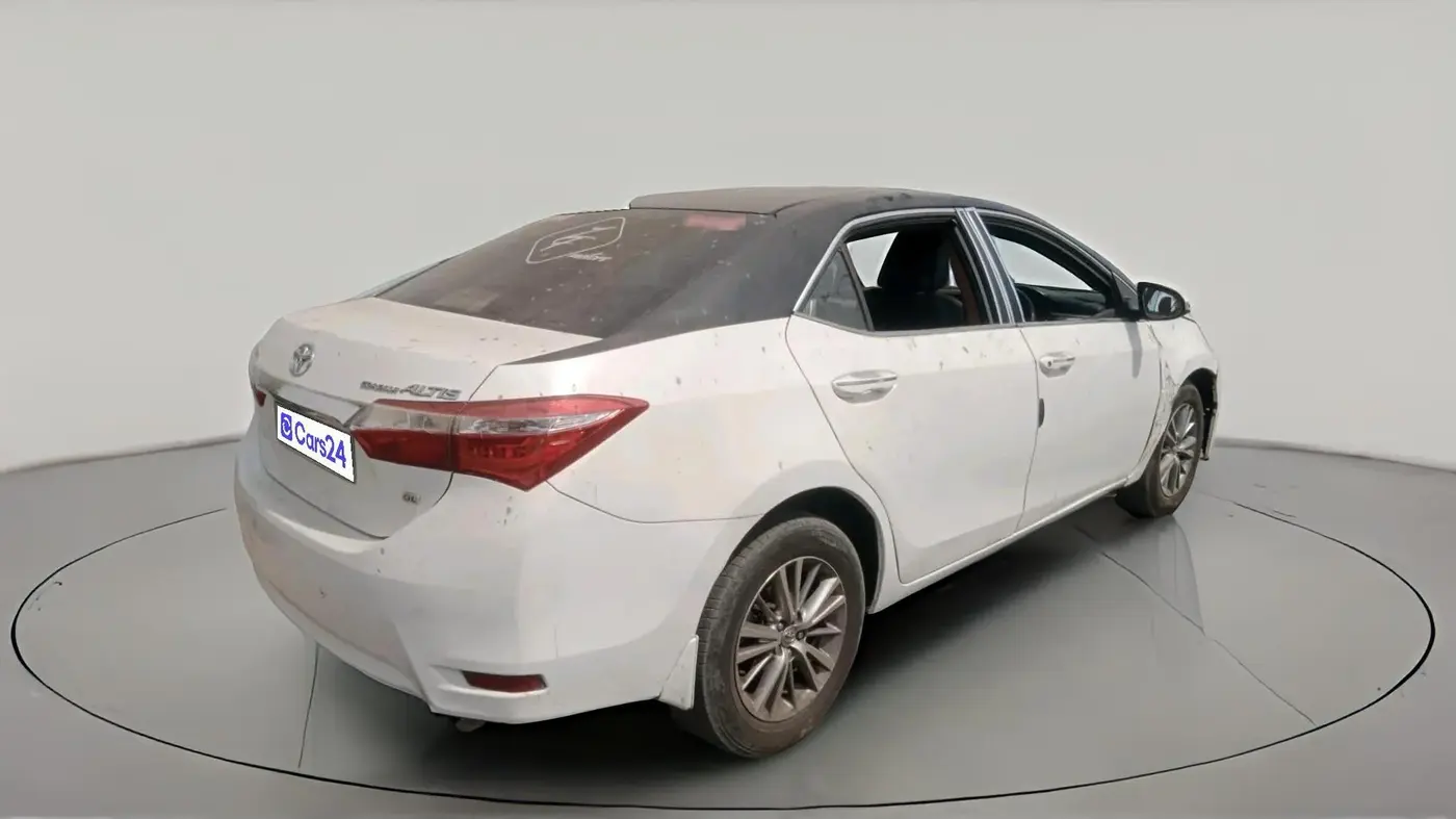 2014 Toyota Corolla Altis G PETROL, CNG, Manual, 1,60,978 km, exterior