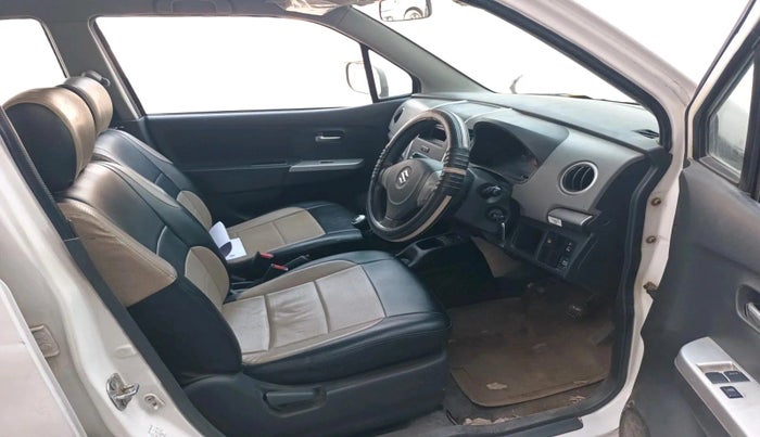 2012 Maruti Wagon R 1.0 LXI, CNG, Manual, 90,693 km, interior