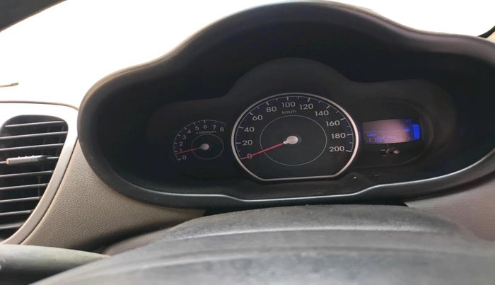 2011 Hyundai i10 MAGNA 1.2, Petrol, Manual, 1,18,505 km, interior