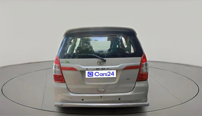 2014 Toyota Innova 2.5 GX 7 STR, Diesel, Manual, 1,15,493 km, exterior