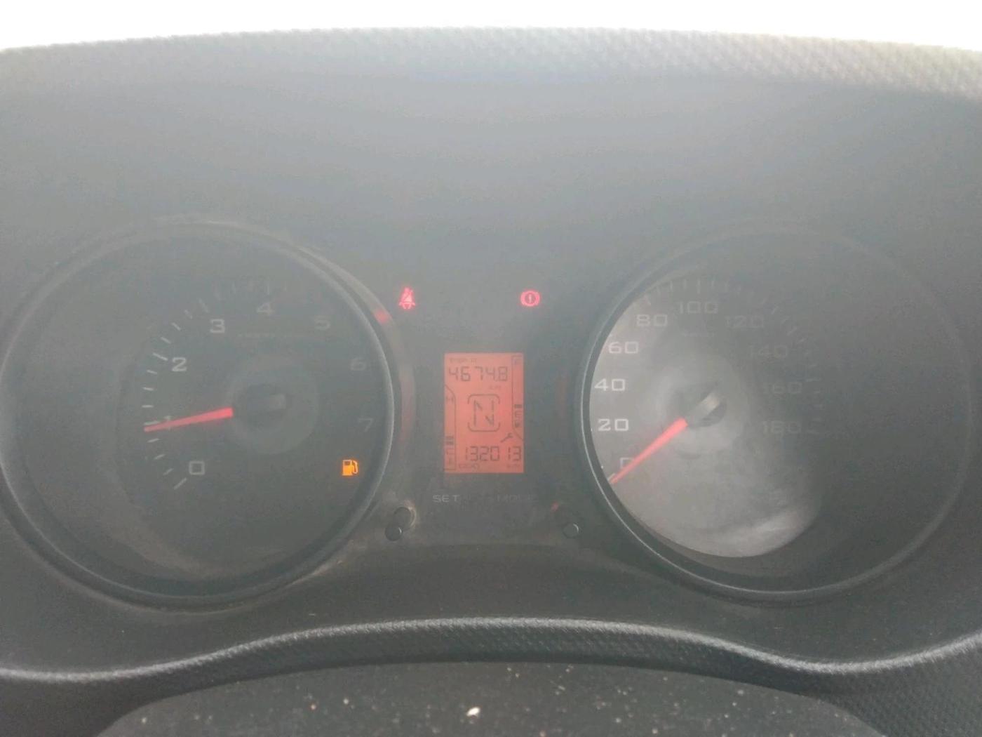 2017 Mahindra TUV300 T4, Diesel, Manual, 1,32,013 km, interior