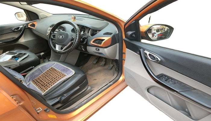 2017 Tata Tiago XZ PETROL, CNG, Manual, 1,39,000 km, interior