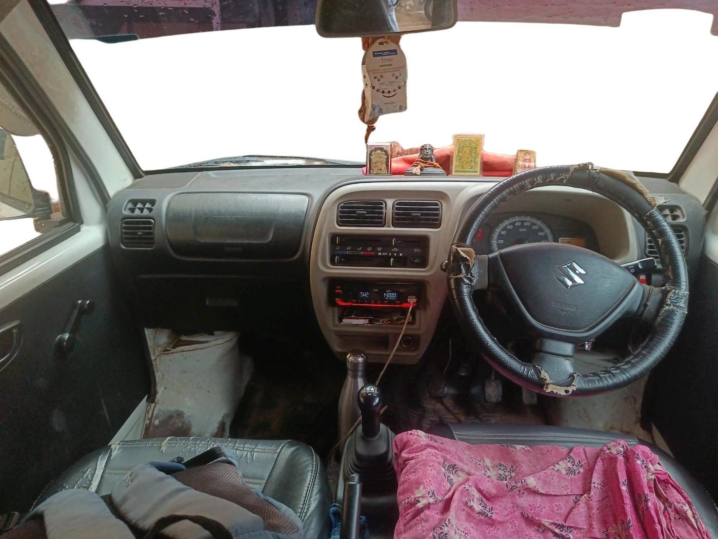 2021 Maruti Eeco 5 STR AC CNG (O), CNG, Manual, 1,63,523 km, interior
