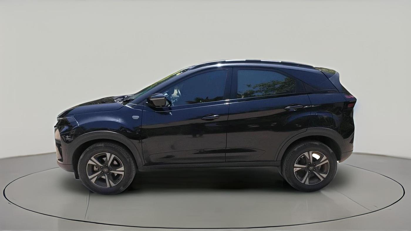 2024 Tata NEXON Fearless Plus S 1.5 Revotorq 6AMT Dark Edition, Diesel, Automatic, 34,034 km, exterior