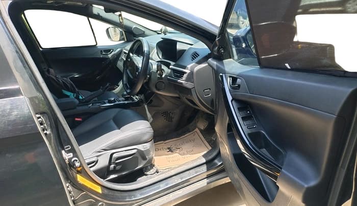 2024 Tata NEXON Fearless Plus S 1.5 Revotorq 6AMT Dark Edition, Diesel, Automatic, 34,034 km, interior