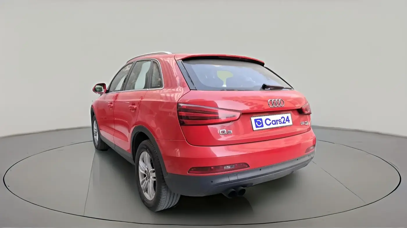 2014 Audi Q3 35 TDI Quattro, Diesel, Automatic, 99,950 km, exterior