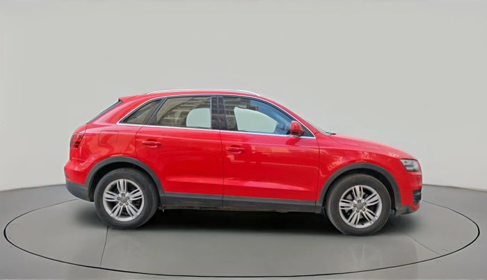 2014 Audi Q3 35 TDI Quattro, Diesel, Automatic, 99,950 km, exterior