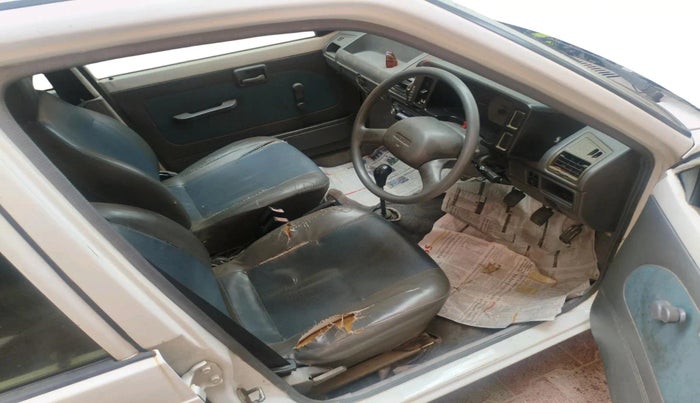 2011 Maruti 800 STD, CNG, Manual, 14,188 km, interior