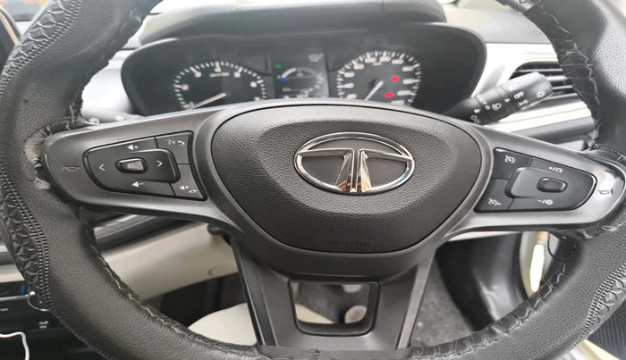 2021 Tata ALTROZ XZ DIESEL, Diesel, Manual, 57,901 km, interior