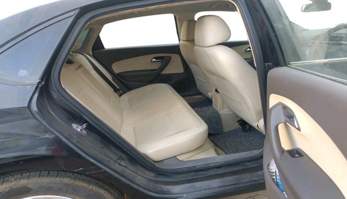 2013 Volkswagen Vento HIGHLINE DIESEL 1.6, Diesel, Manual, 92,006 km, interior