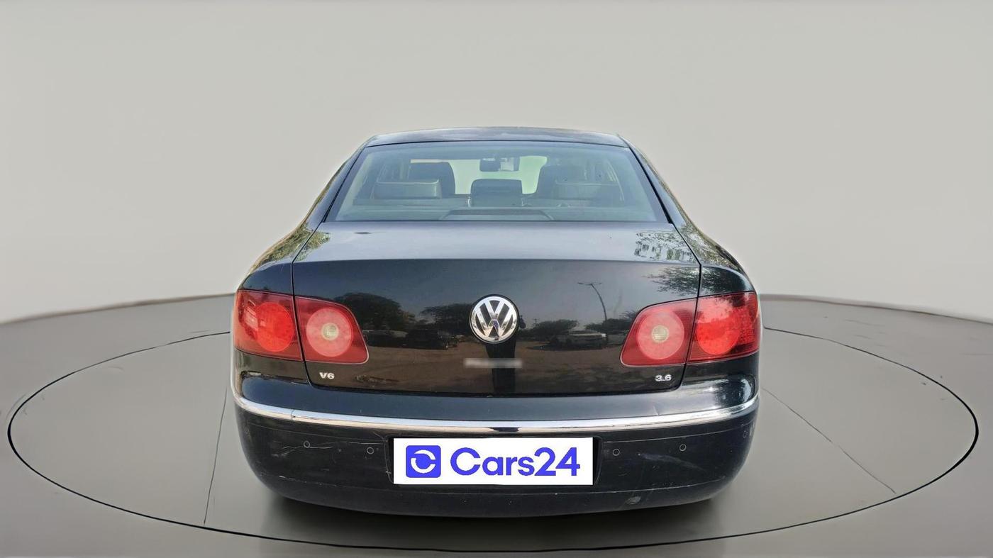 2010 Volkswagen Phaeton 3.6L, Petrol, Automatic, 49,682 km, exterior