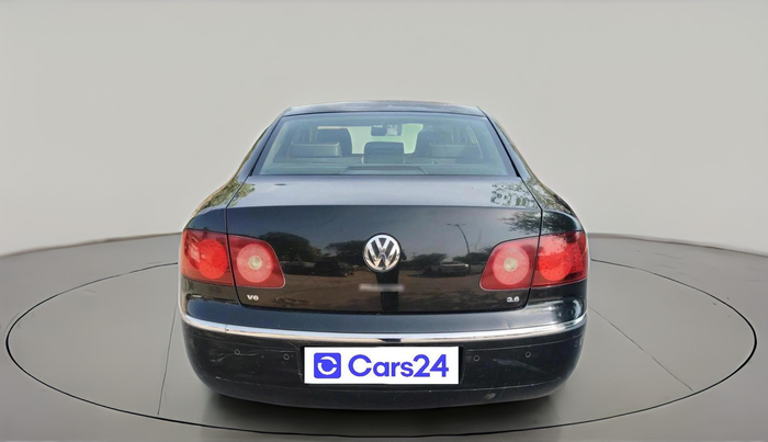 2010 Volkswagen Phaeton 3.6L, Petrol, Automatic, 49,682 km, exterior