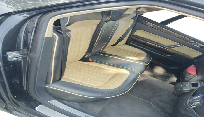 2010 Volkswagen Phaeton 3.6L, Petrol, Automatic, 49,682 km, interior