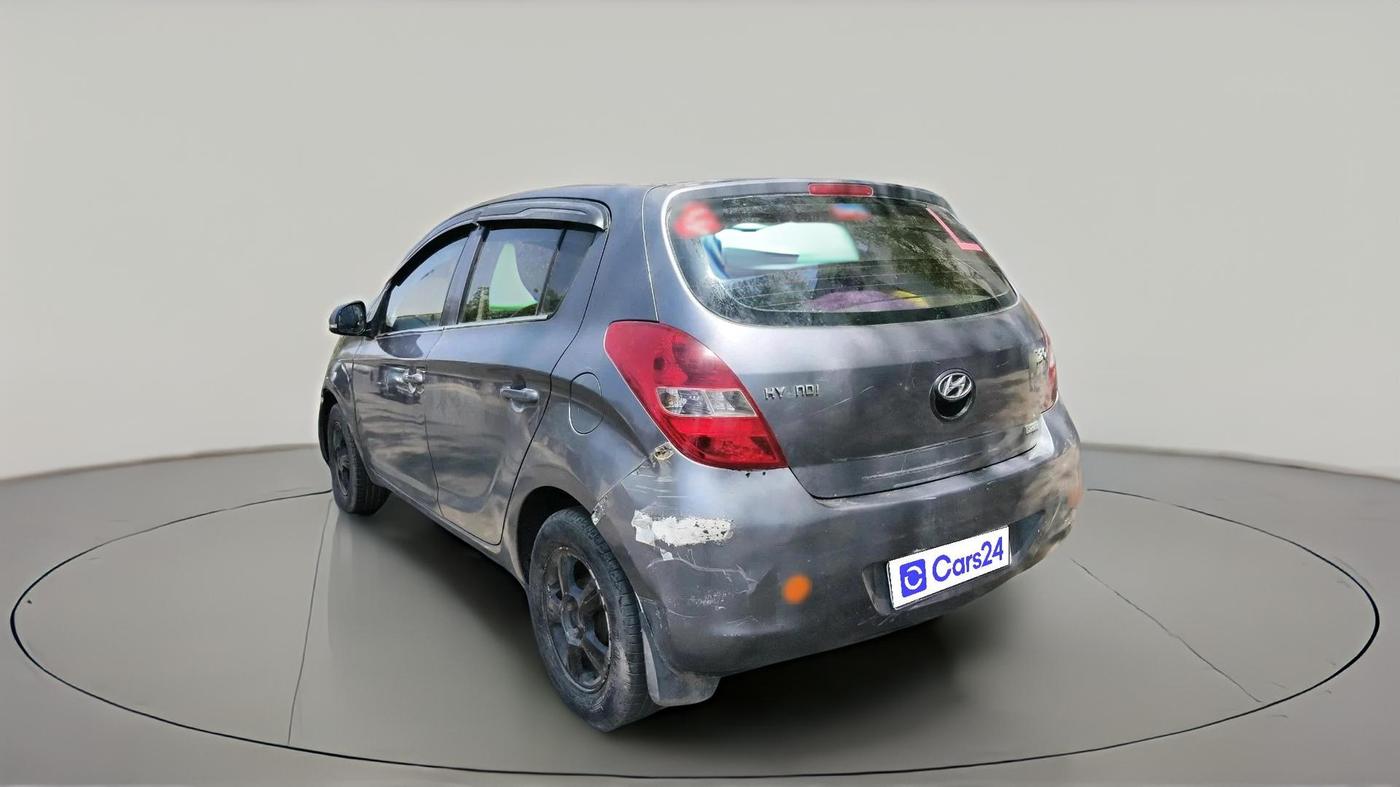2011 Hyundai i20 SPORTZ 1.2, CNG, Manual, 99,151 km, exterior