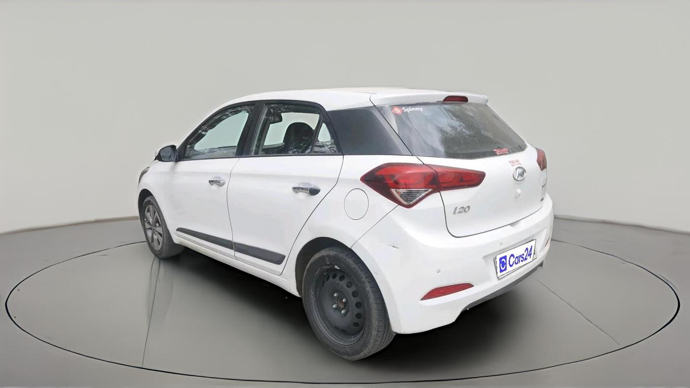 2015 Hyundai Elite i20 SPORTZ 1.2 (O), CNG, Manual, 1,10,567 km, exterior