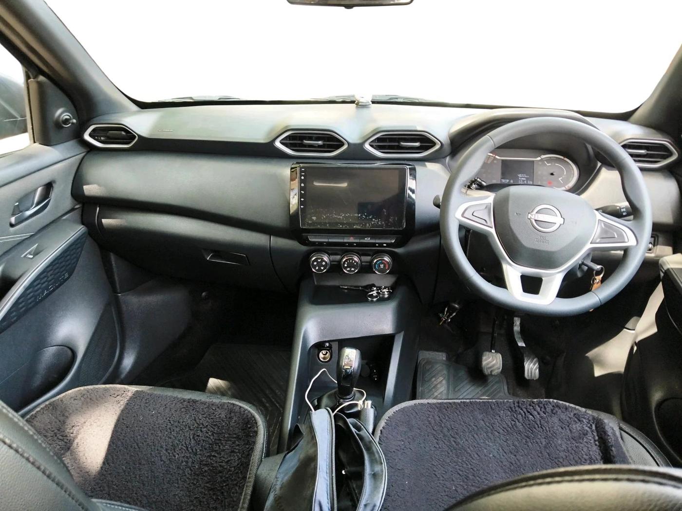 2025 Nissan MAGNITE Visia EZ-Shift, Petrol, Automatic, 4,655 km, interior