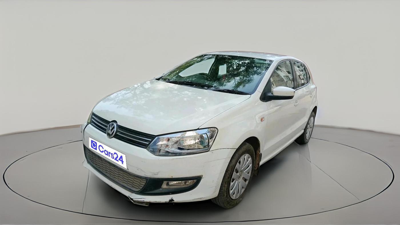 2013 Volkswagen Polo COMFORTLINE 1.2L, Diesel, Manual, 1,04,910 km, exterior