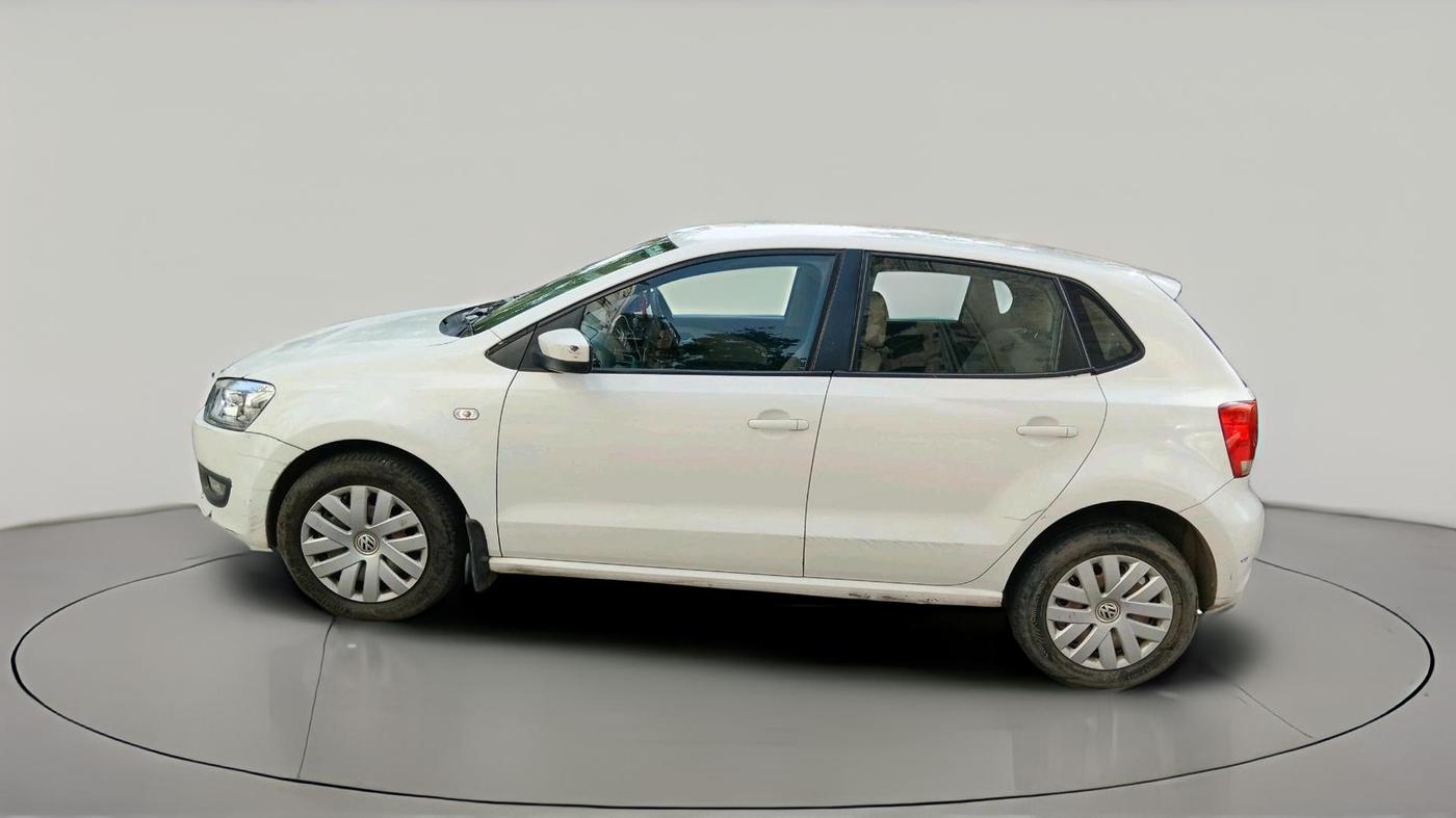 2013 Volkswagen Polo COMFORTLINE 1.2L, Diesel, Manual, 1,04,910 km, exterior