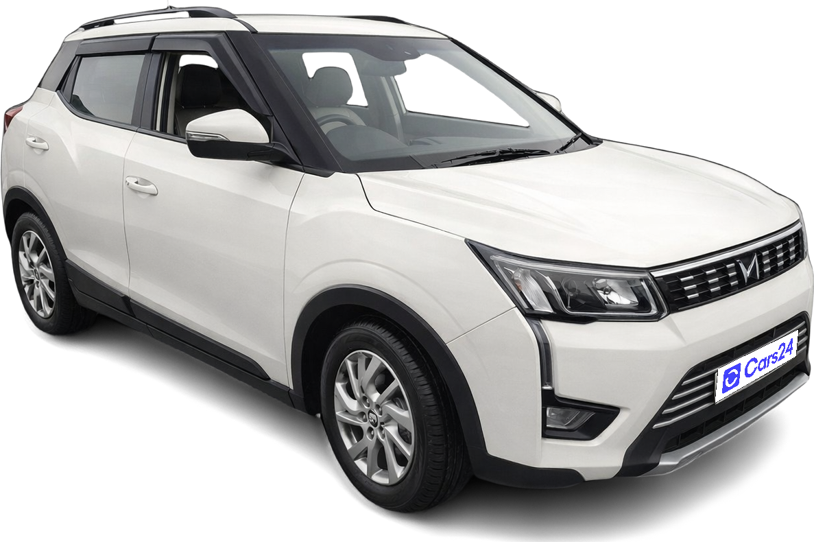 2023 Mahindra XUV300 - SUV - Diesel - Manual - ₹8.35 lakh