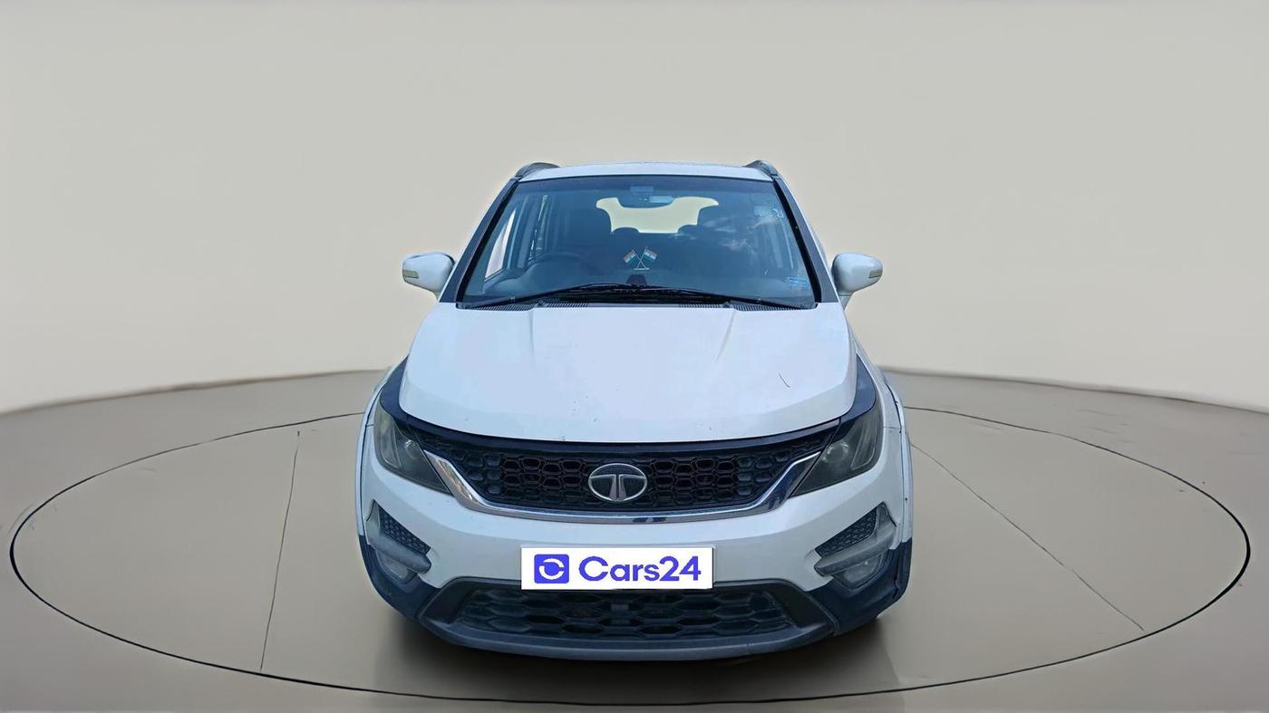 2017 Tata Hexa XTA 4X2 7 STR, Diesel, Automatic, 92,202 km, exterior