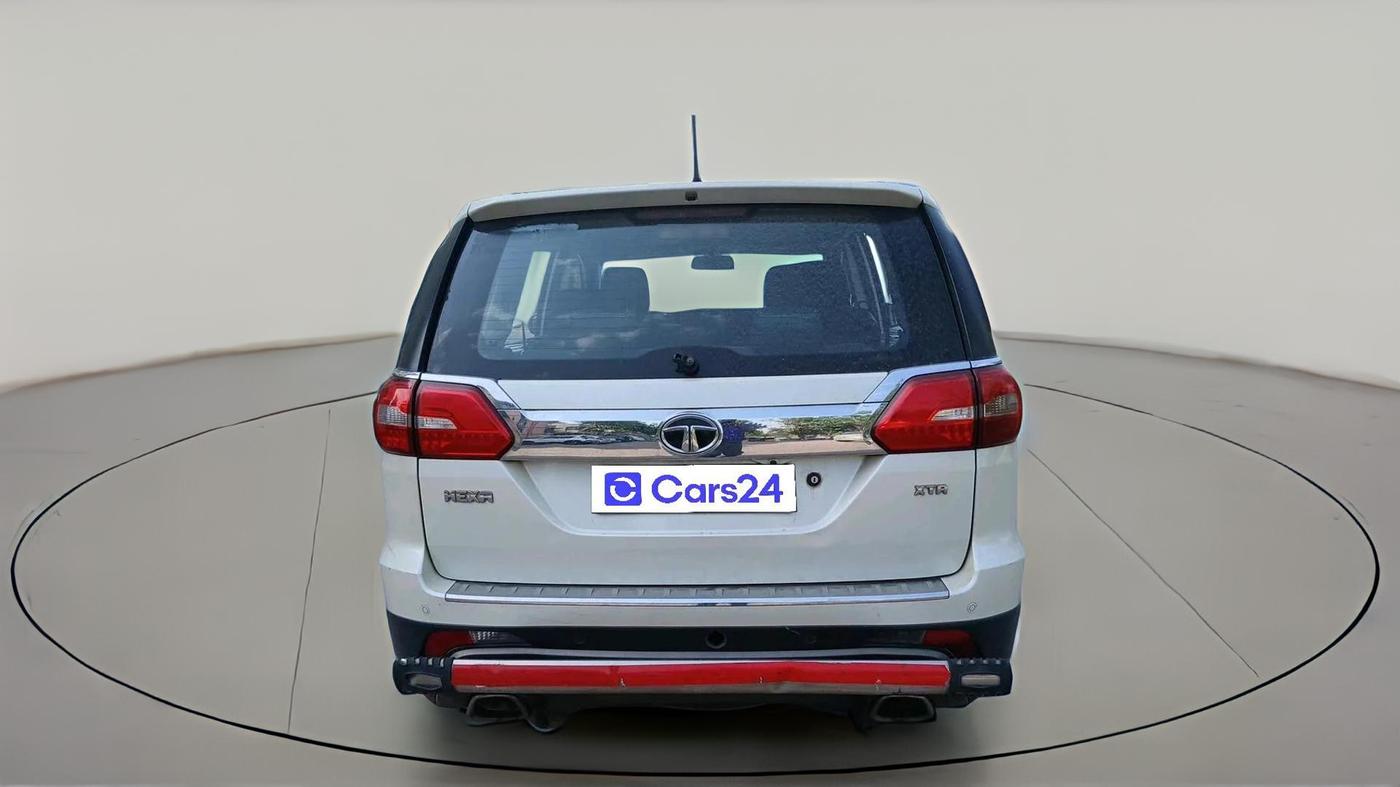 2017 Tata Hexa XTA 4X2 7 STR, Diesel, Automatic, 92,202 km, exterior