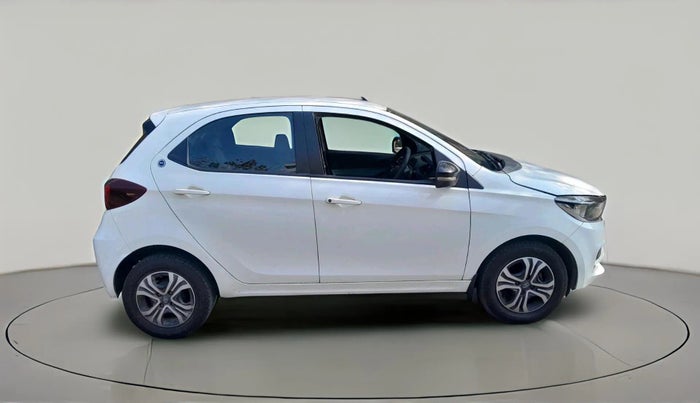 2023 Tata Tiago XT CNG, CNG, Manual, 1,28,264 km, exterior