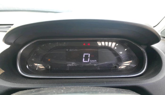 2023 Tata Tiago XT CNG, CNG, Manual, 1,28,264 km, interior