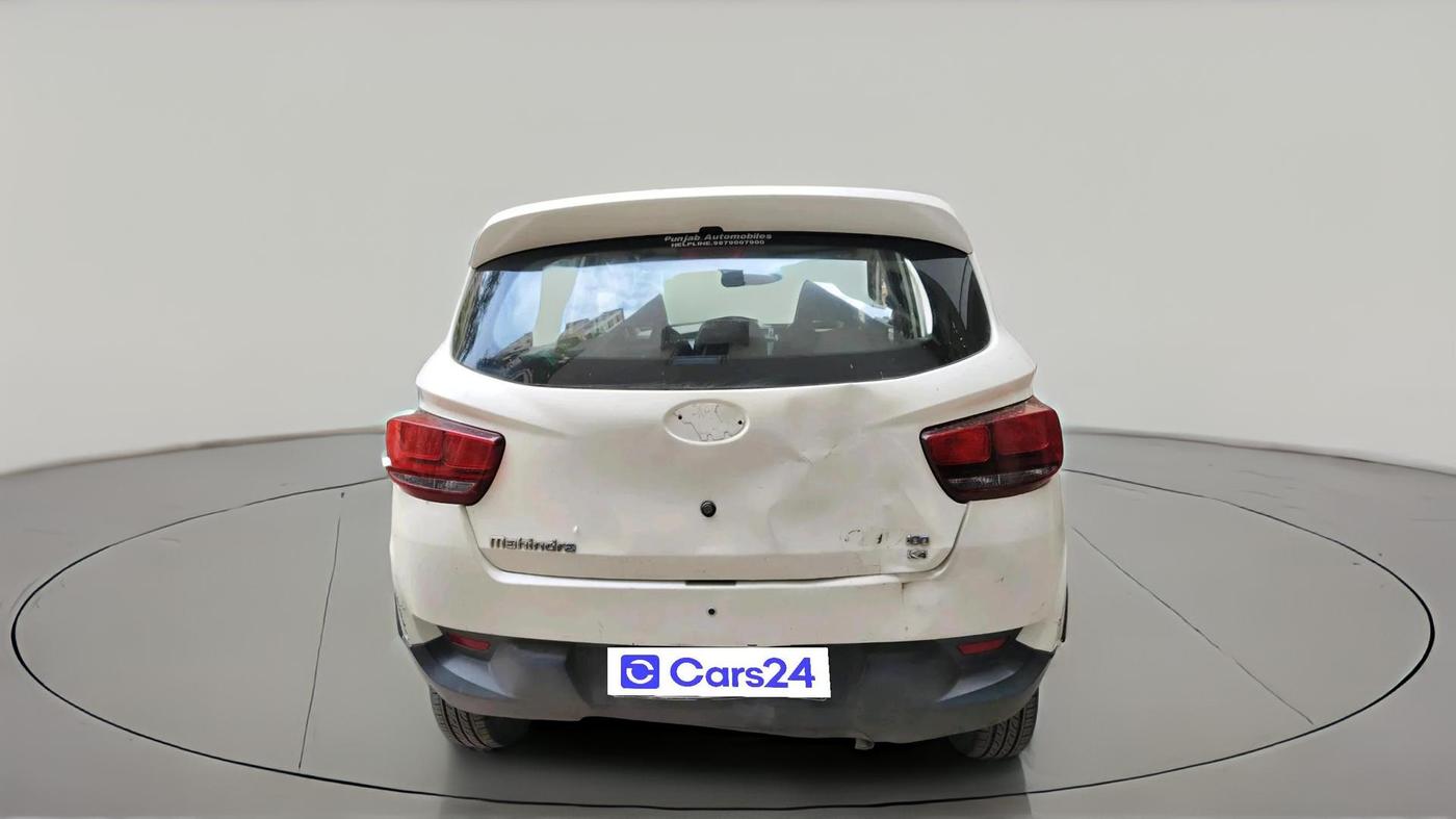 2016 Mahindra Kuv100 K4 6 STR, Petrol, Manual, 44,334 km, exterior