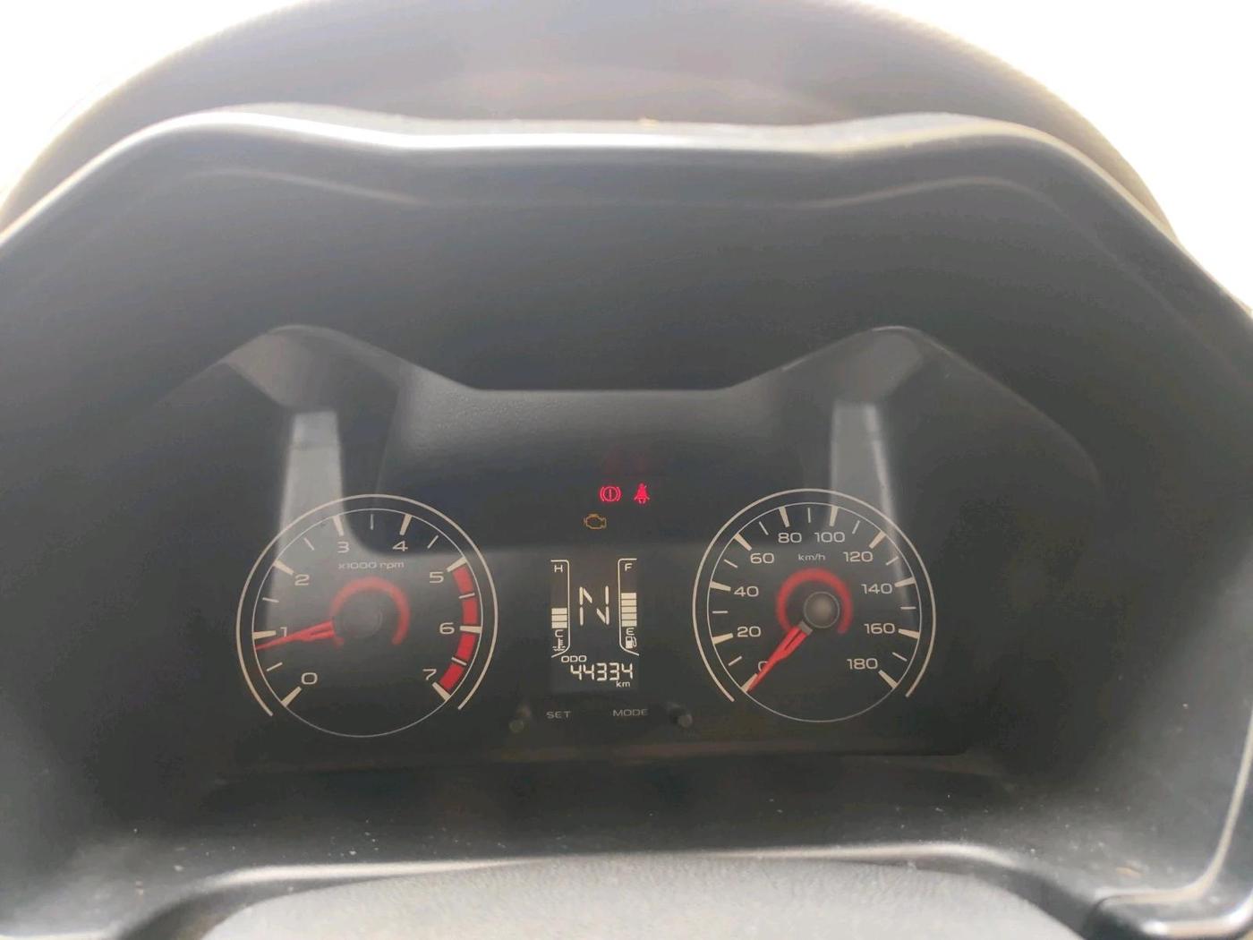 2016 Mahindra Kuv100 K4 6 STR, Petrol, Manual, 44,334 km, interior
