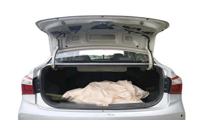 2018 Hyundai Xcent E+ 1.2 CRDI, Diesel, Manual, 76,792 km, exterior