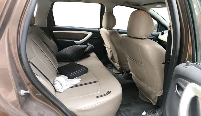 2014 Renault Duster 85 PS RXL DIESEL, Diesel, Manual, 1,20,593 km, interior