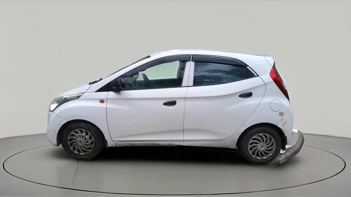 2018 Hyundai Eon ERA +, CNG, Manual, 80,256 km, exterior