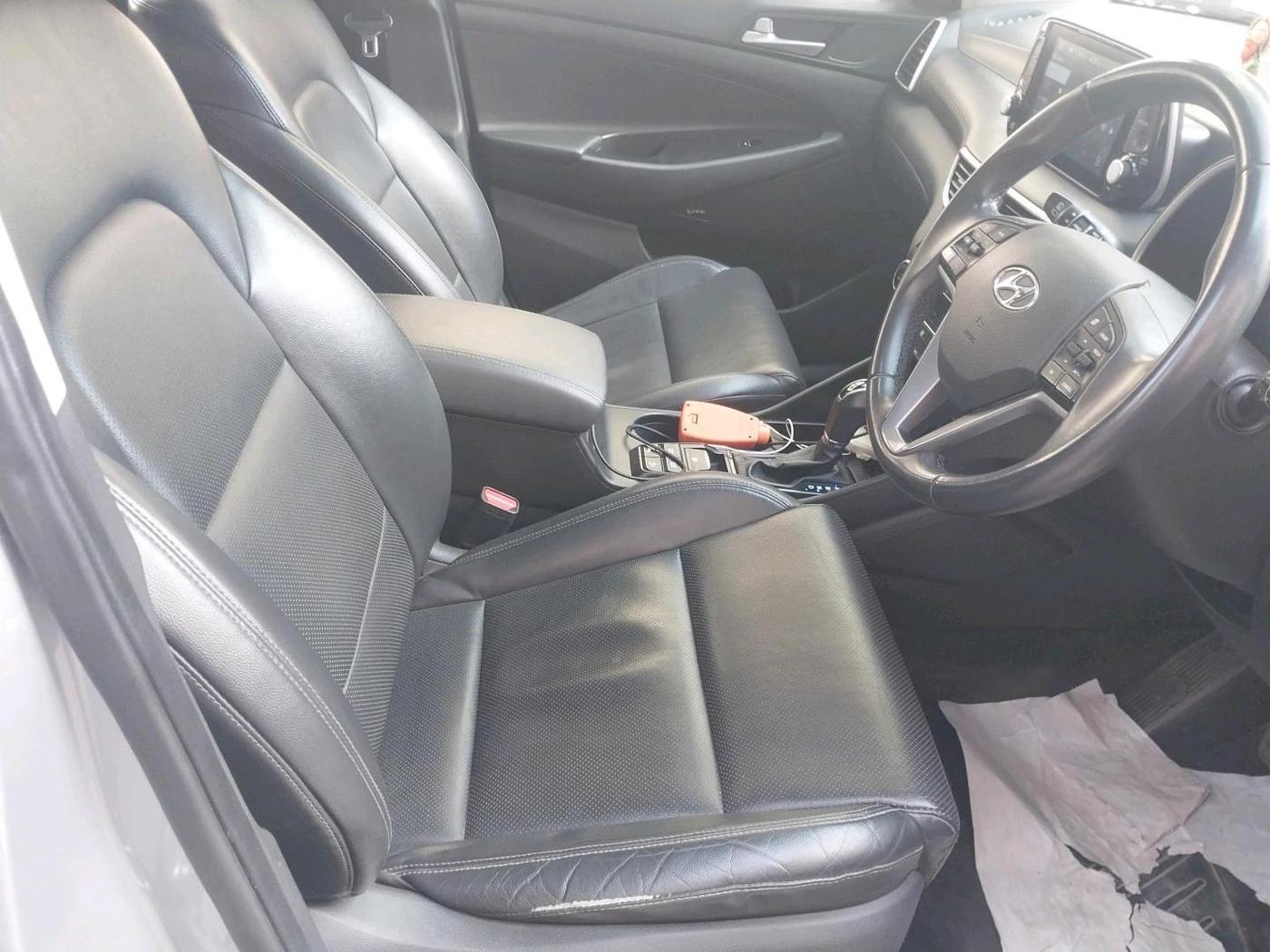 2021 Hyundai Tucson GLS 2WD AT PETROL, Petrol, Automatic, 52,447 km, interior