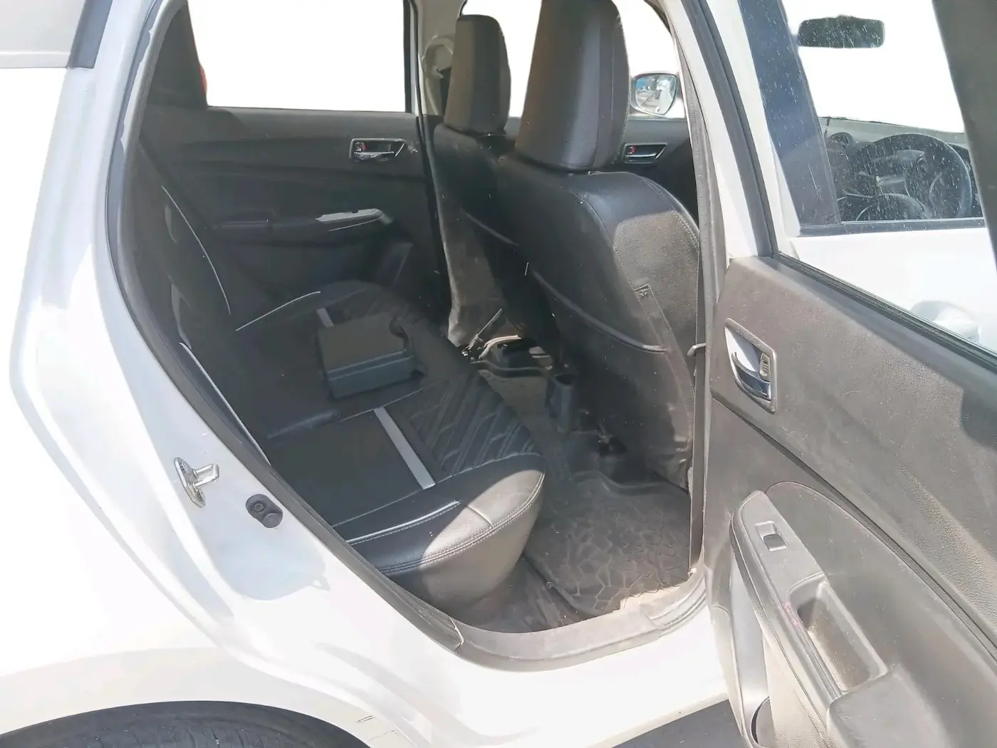 2023 Maruti Swift VXI, Petrol, Manual, 26,540 km, interior