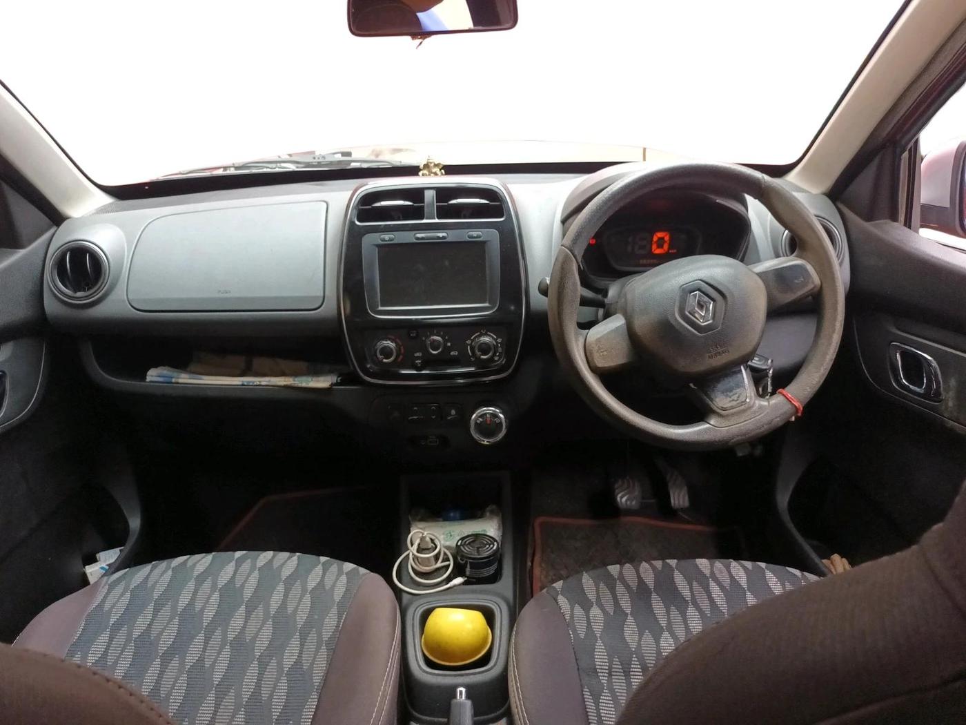 2018 Renault Kwid RXT 1.0 AMT (O), Petrol, Automatic, 59,344 km, interior