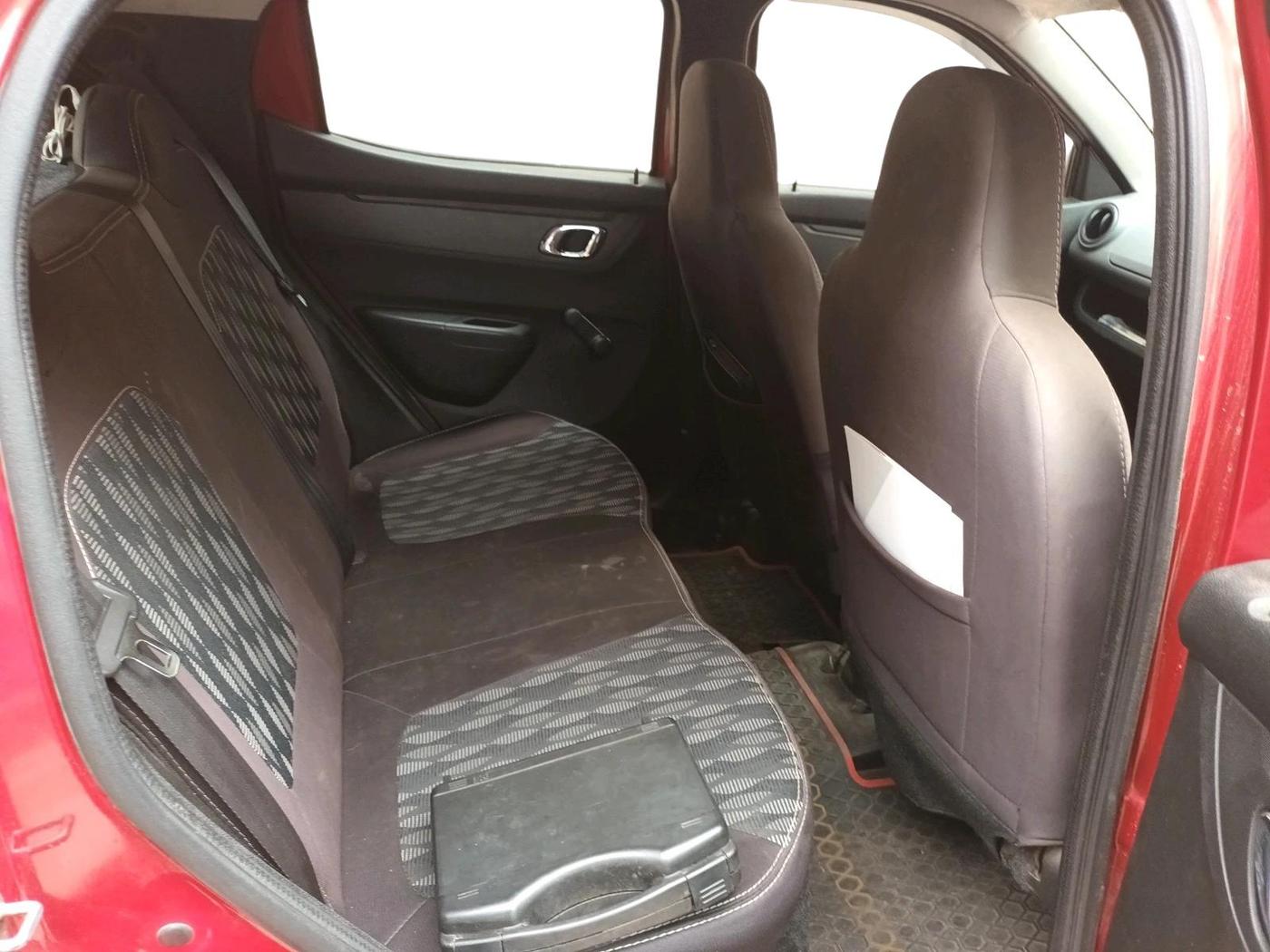2018 Renault Kwid RXT 1.0 AMT (O), Petrol, Automatic, 59,344 km, interior