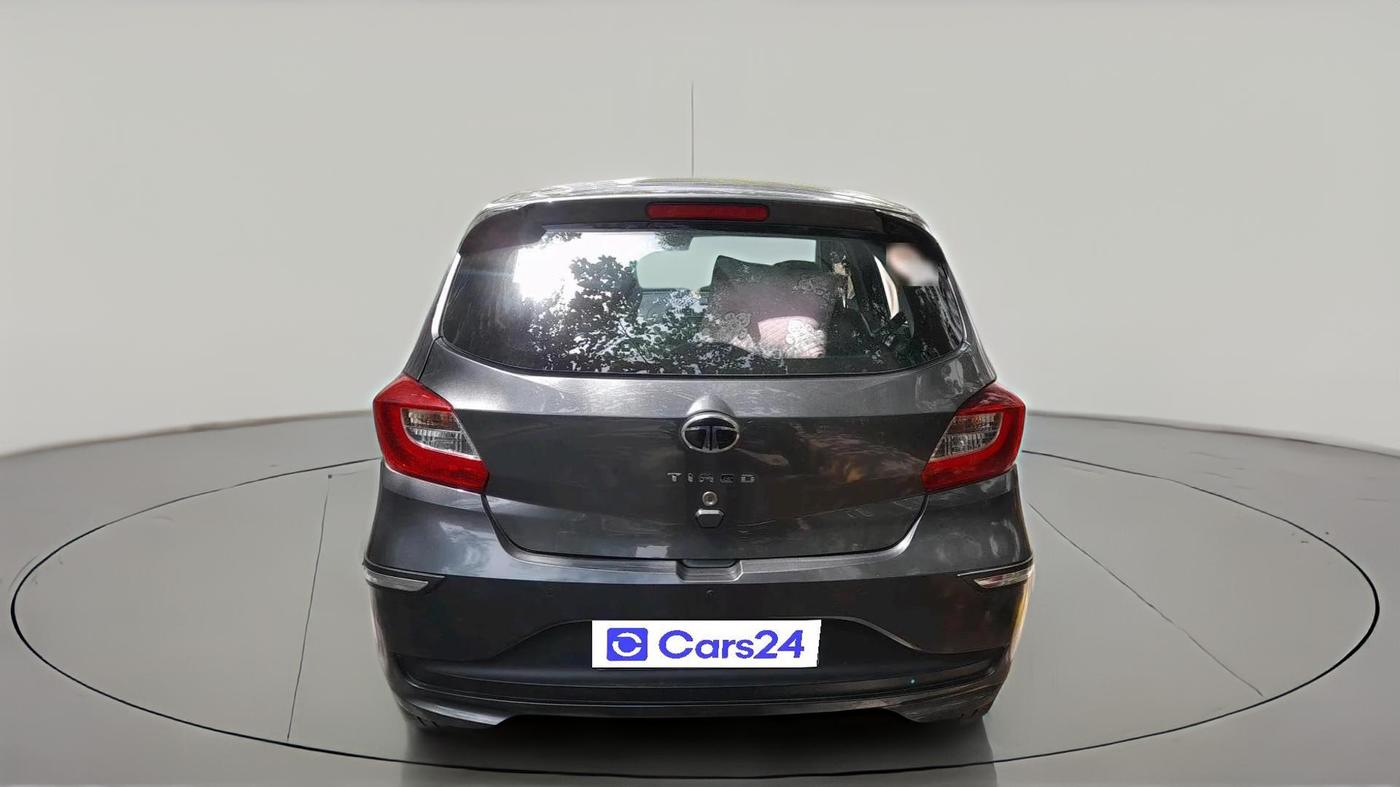 2024 Tata Tiago XTA PETROL, Petrol, Automatic, 17,180 km, exterior