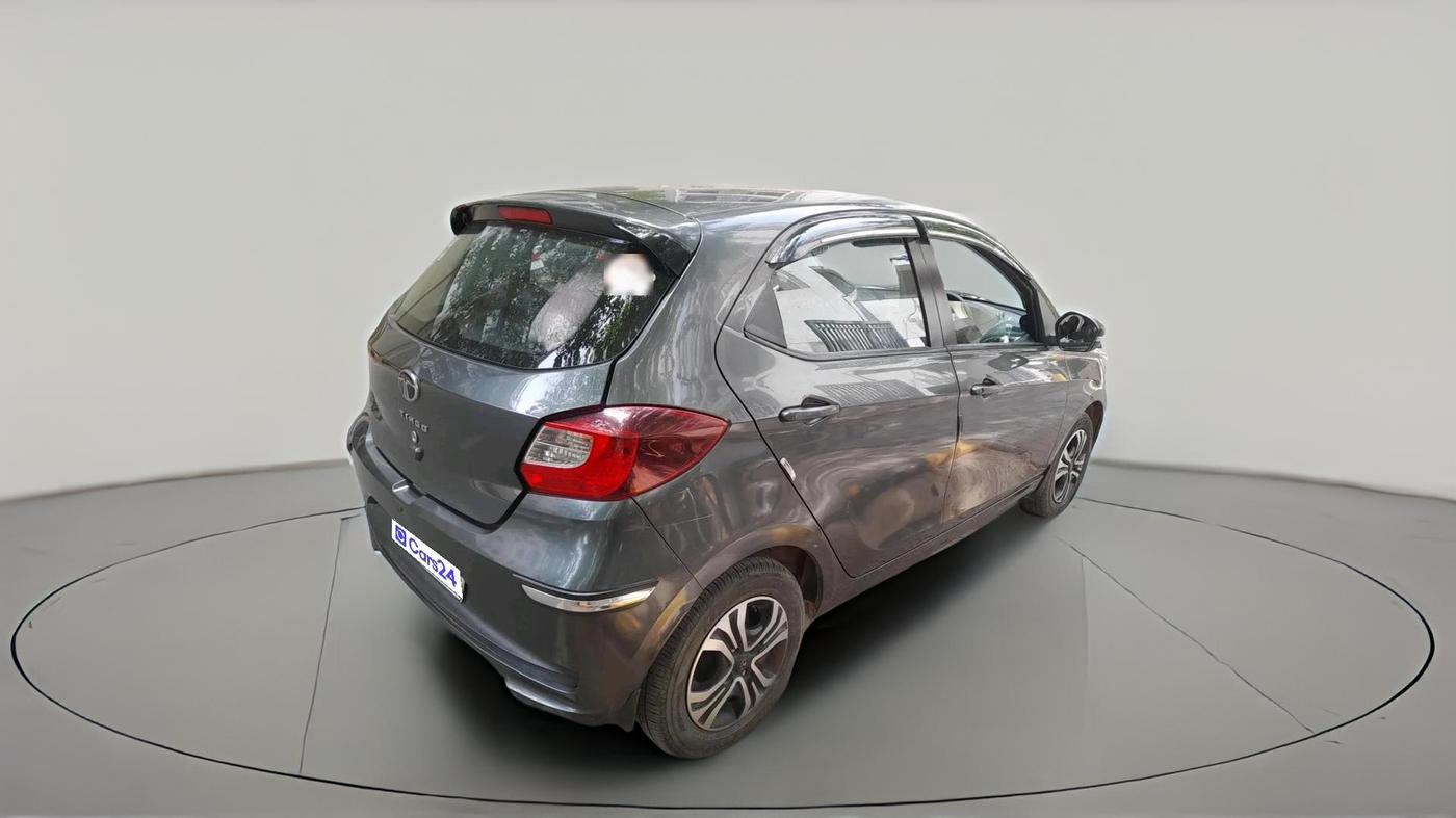 2024 Tata Tiago XTA PETROL, Petrol, Automatic, 17,180 km, exterior