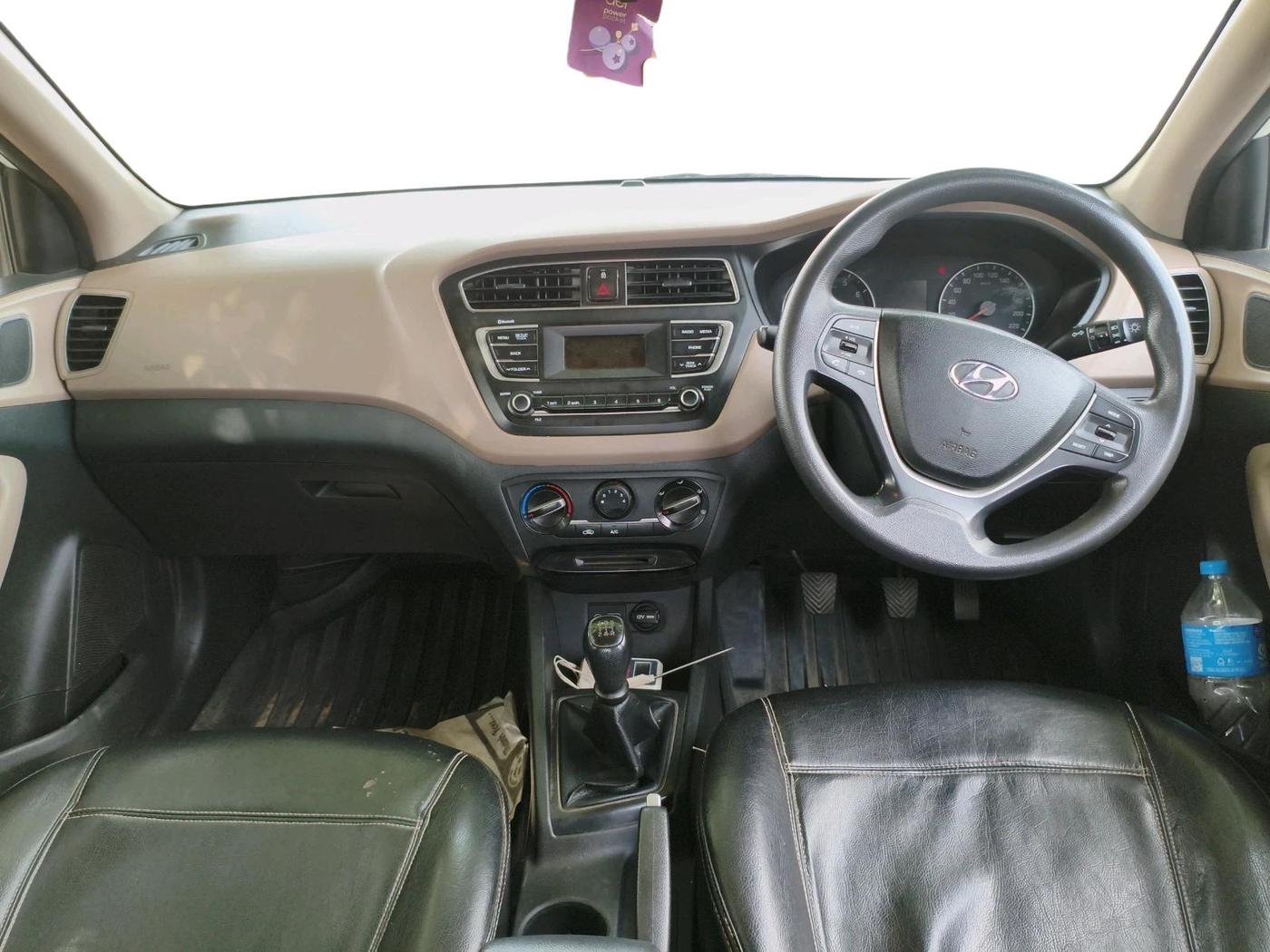 2019 Hyundai Elite i20 MAGNA PLUS 1.2, Petrol, Manual, 98,881 km, interior