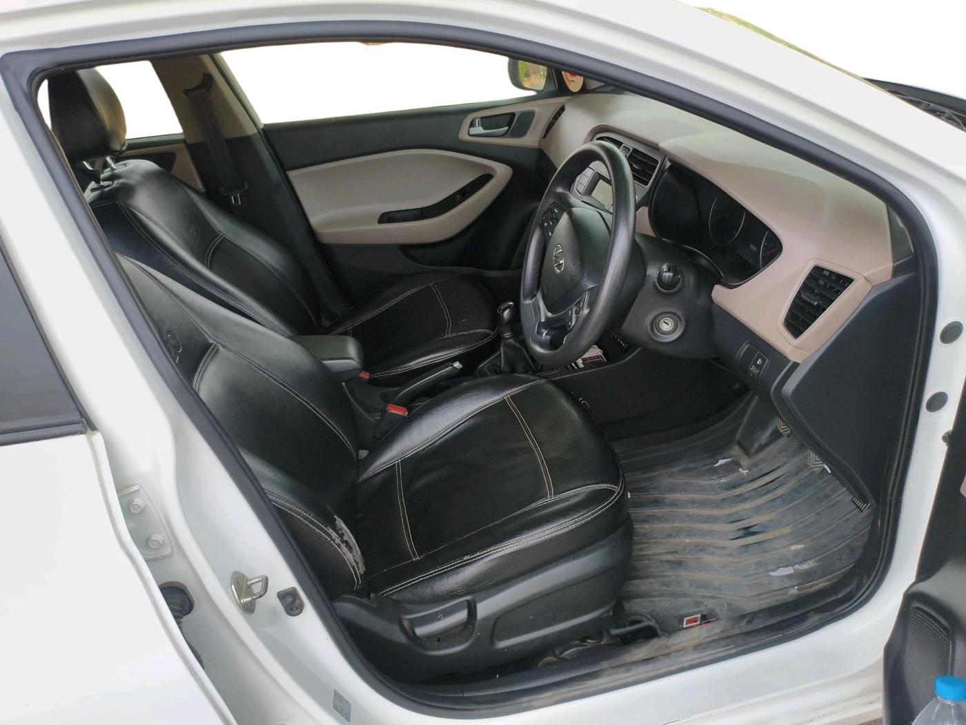 2019 Hyundai Elite i20 MAGNA PLUS 1.2, Petrol, Manual, 98,881 km, interior