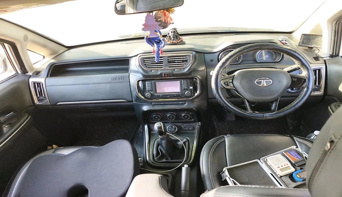 2017 Tata Hexa XM 4X2 7 STR, Diesel, Manual, 1,37,970 km, interior
