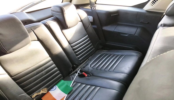 2017 Tata Hexa XM 4X2 7 STR, Diesel, Manual, 1,37,970 km, interior