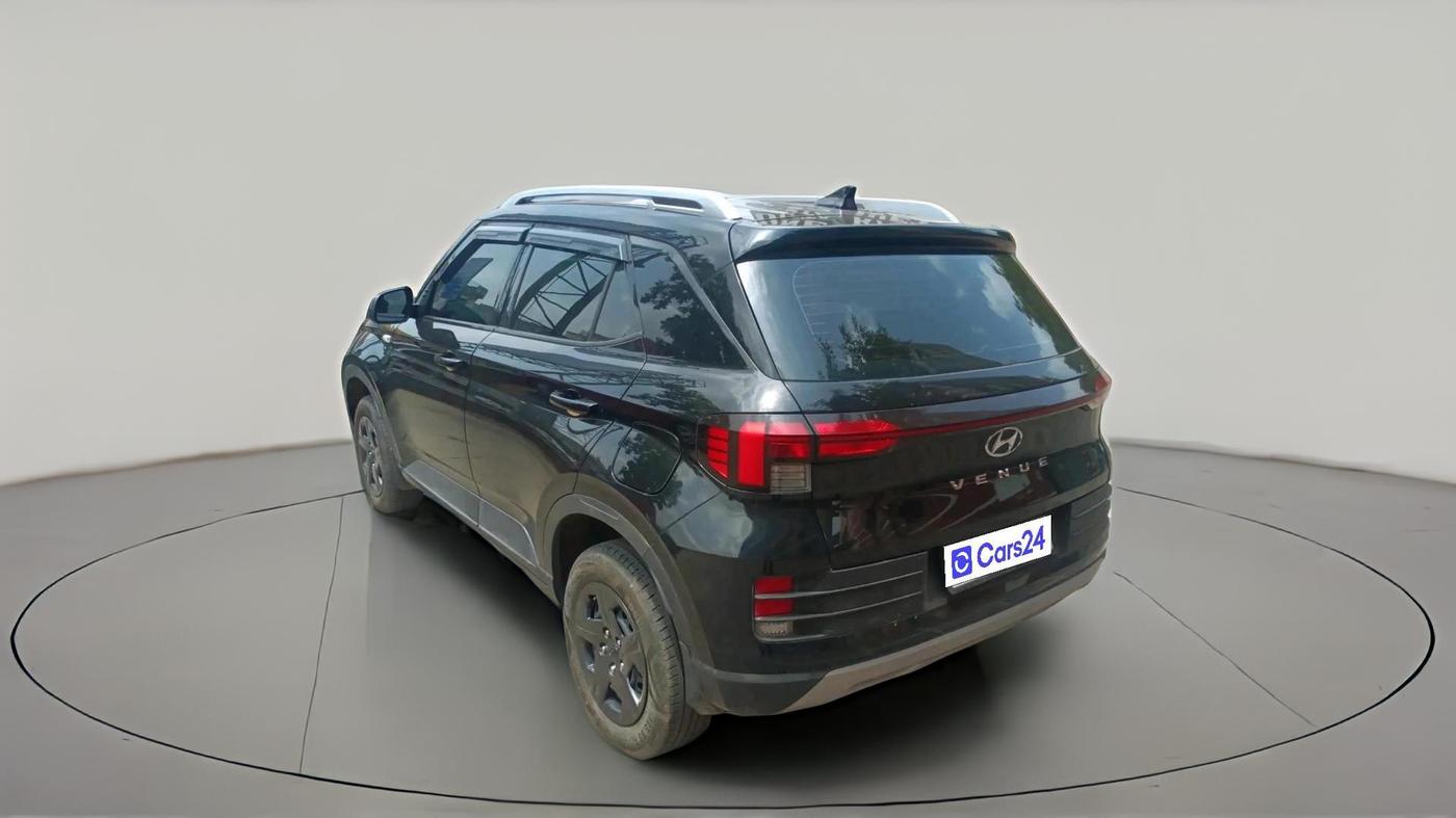 2024 Hyundai VENUE S 1.2, Petrol, Manual, 18,605 km, exterior