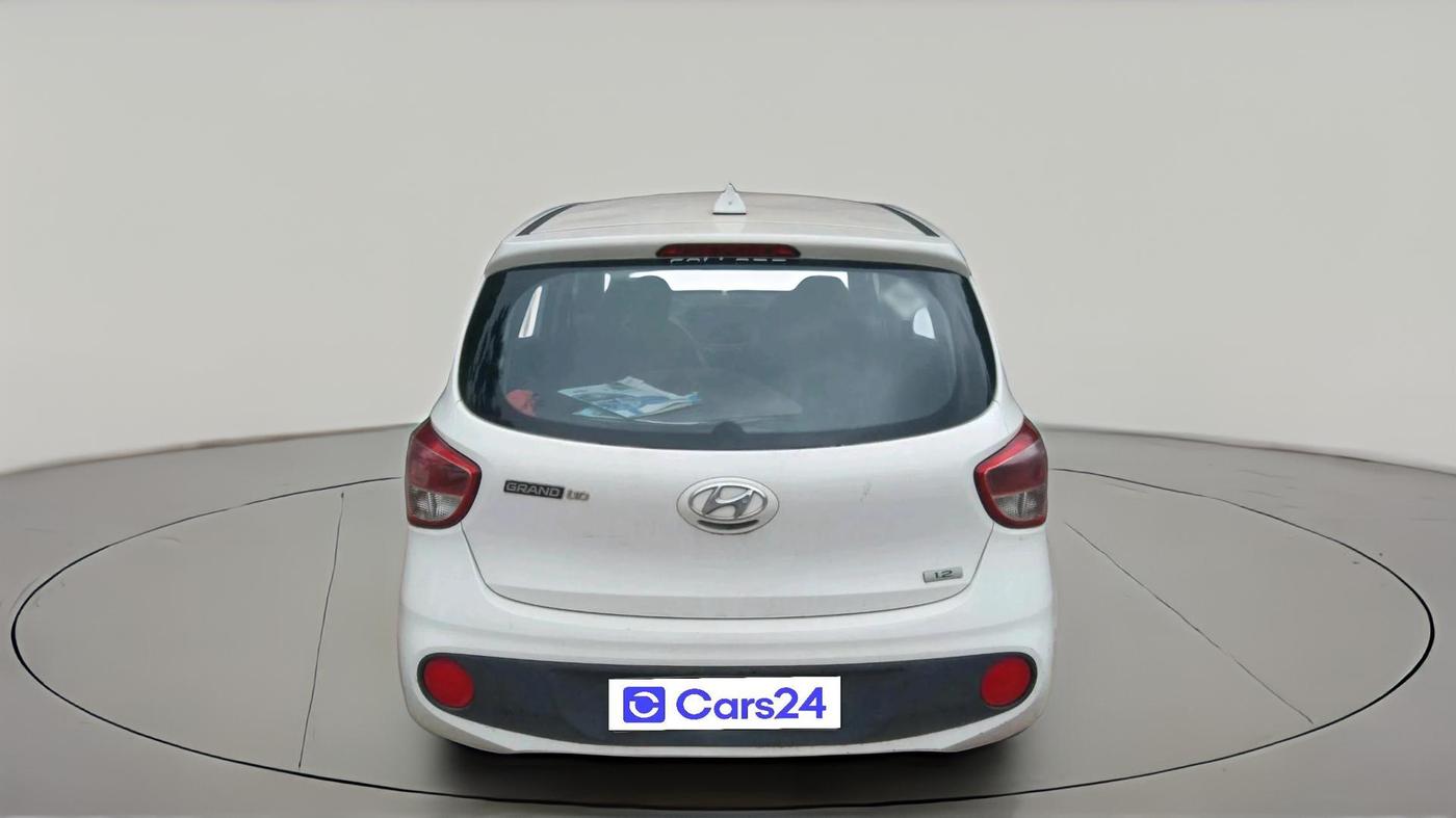2017 Hyundai Grand i10 MAGNA 1.2 KAPPA VTVT, CNG, Manual, 68,064 km, exterior