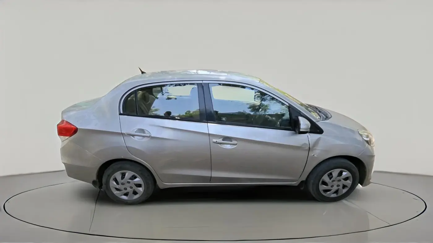 2014 Honda Amaze 1.5L I-DTEC S, Diesel, Manual, 1,26,497 km, exterior